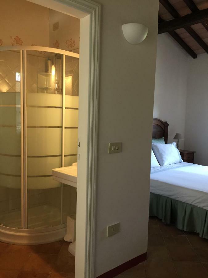 Casale Ai Poggi Guest House ออร์เบเตลโล ภายนอก รูปภาพ